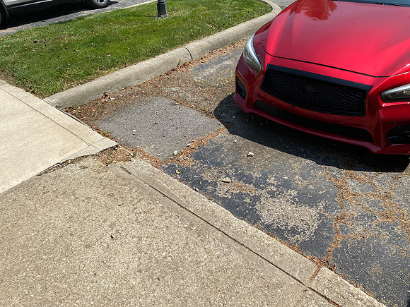 3262_frontcurb_02