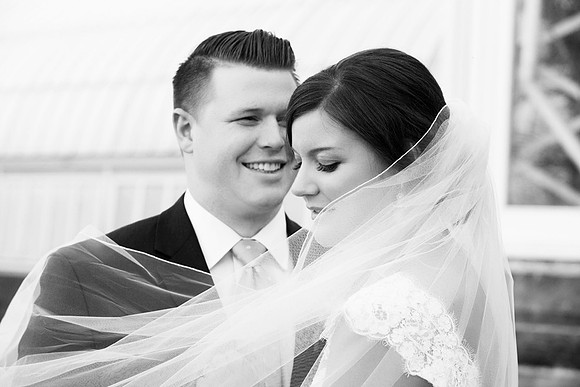 046_PORTRAITSHOPPE_WEDDING_PHOTOS